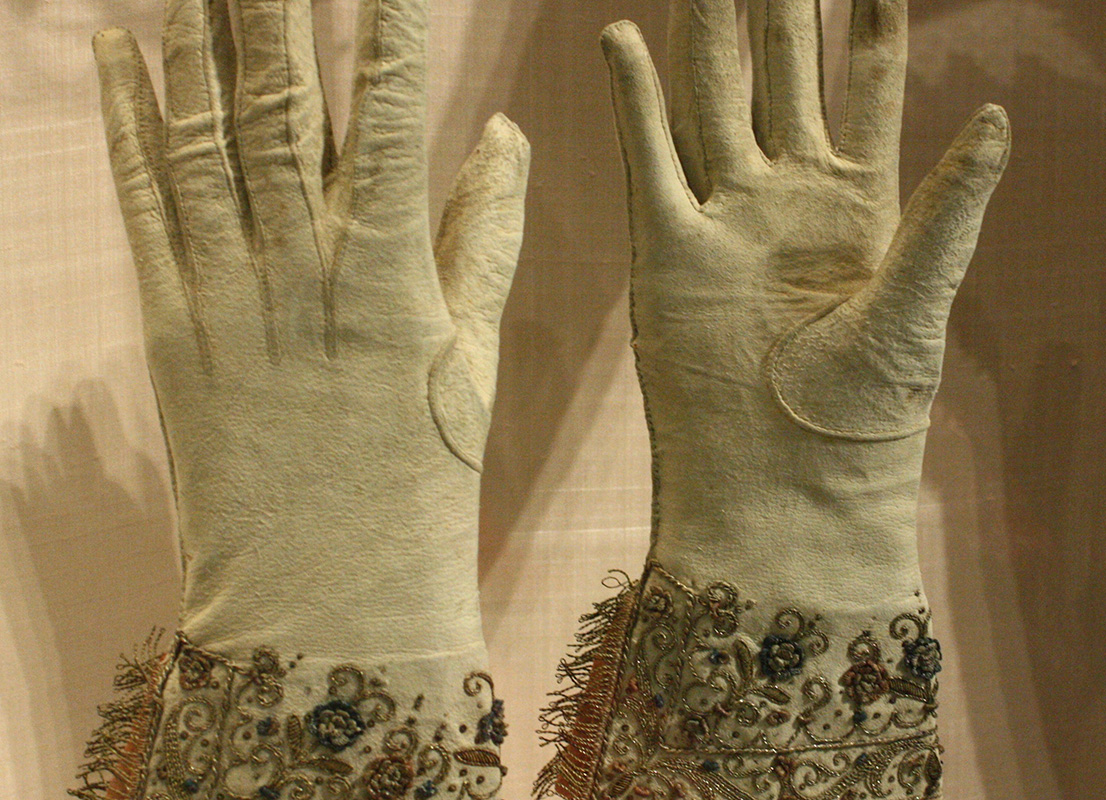 history of gloves