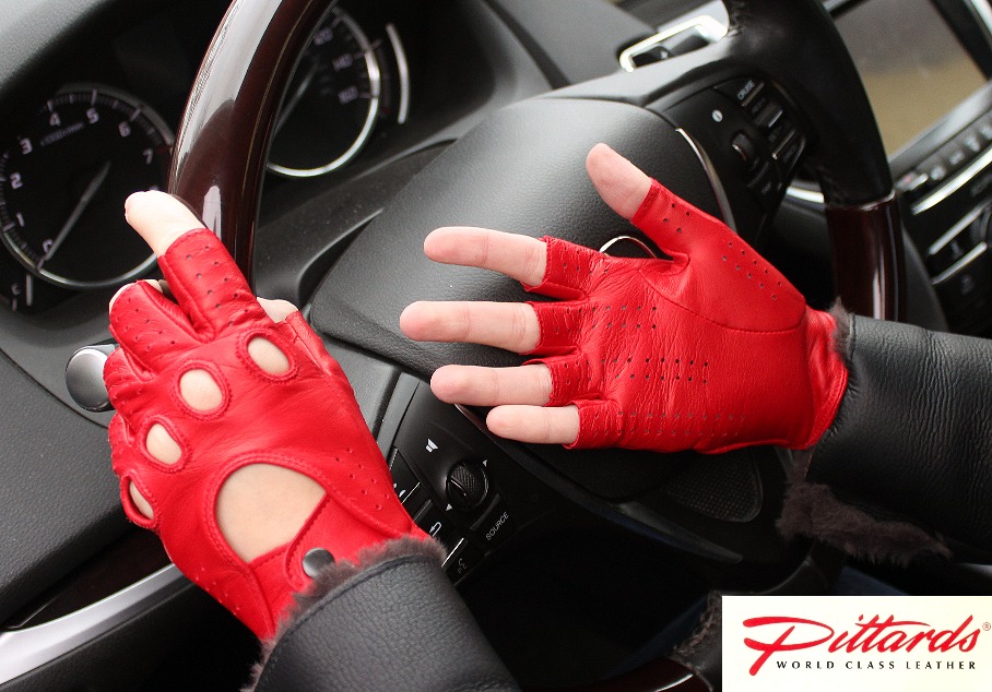 245r_1 Driving Gloves: Red and Spicy Driving Fingerless Leather Gloves!