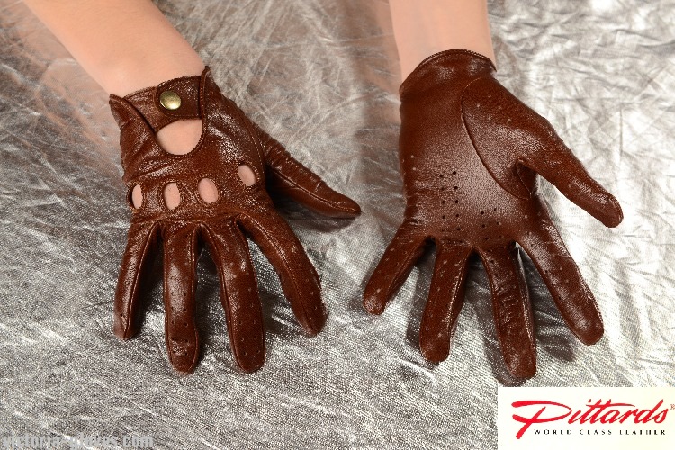 275brw_2 Driving Gloves: Classic Brown Driving Leather Gloves!