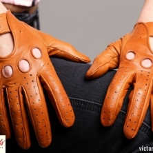 Classic Driving Cognac Leather Gloves!